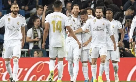 "Quái thú" Real đang khiến cả La Liga phải "khiếp sợ"!