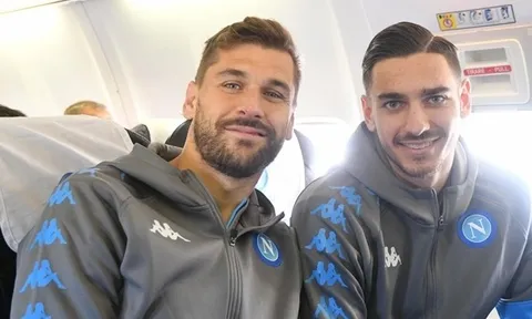"Quái thú", "vua sư tử" sẵn sàng giúp Napoli hạ gục Liverpool ngay tại Anfield