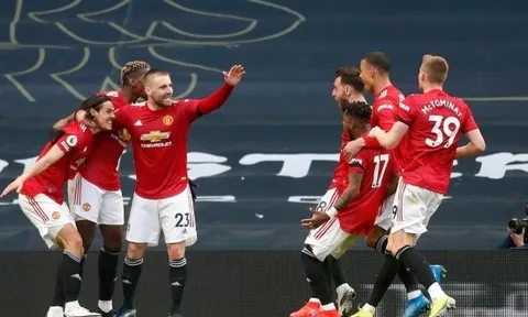 Quật ngã Spurs, Solskjaer mỉm cười vì "kim cương tấn công" của Man Utd