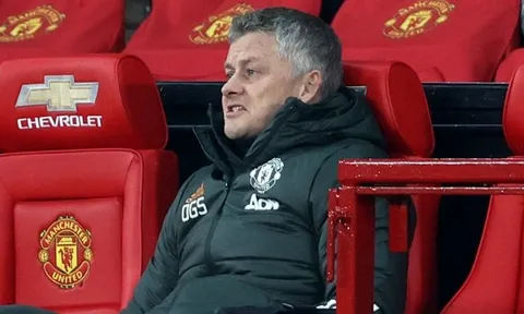 Quyết tâm bán "kẻ vật vờ", Man Utd thu về 3 mối lợi lớn