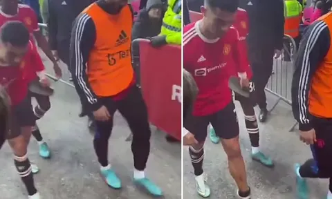 Lộ hình ảnh xấu xí của Ronaldo ở trận Everton