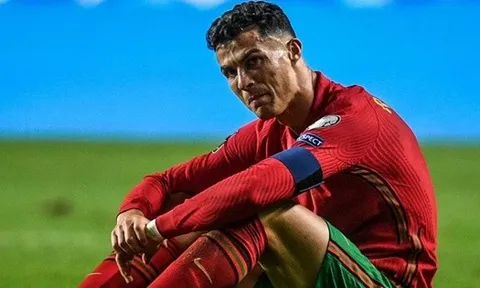 Ronaldo sa sút nhưng vẫn là điểm tựa của Bồ Đào Nha