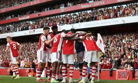 Ra mắt ấn tượng, chiến binh Arsenal được khen ngợi hết mực