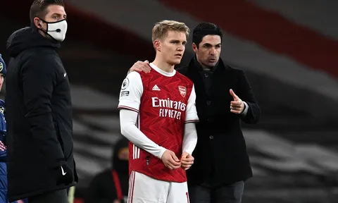Ra quân thảm hại, Arsenal tức tốc nổ 2 bom tấn vào tuần tới