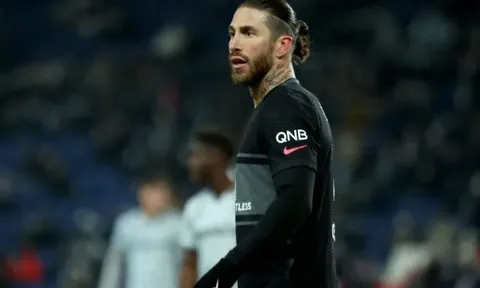 Ramos không như kỳ vọng, sếp bự PSG nói lời khó khăn