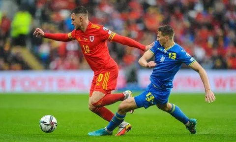 Ramsey làm lu mờ De Bruyne với màn trình diễn siêu đẳng