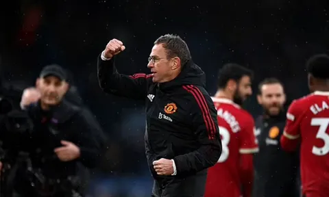 Roy Keane nói thẳng cơ hội lọt Top 4 của Man United