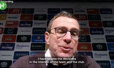 Rangnick: Tôi không mong đợi cái ôm của Ronaldo