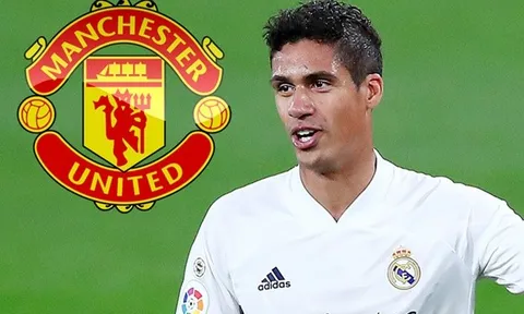 Raphael Varane đang biến M.U thành con rối?