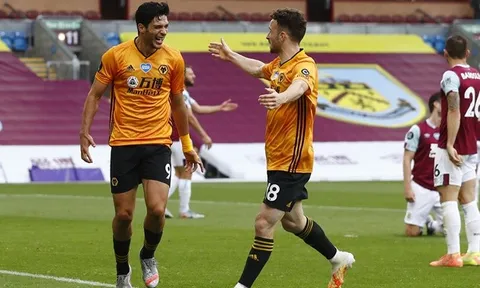 'Man Utd chuyển nhượng quá kém. Hãy nhìn Partey và Jimenez đi'