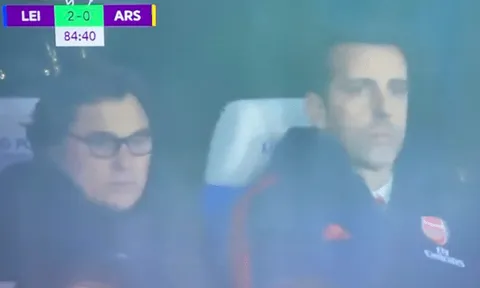 Vì 1 điều gây sốc ở King Power, BLĐ Arsenal vẫn tin tưởng Emery 100%