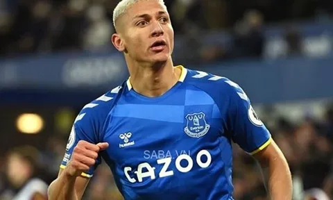 Hàng hot Premier League lắc đầu với Arsenal
