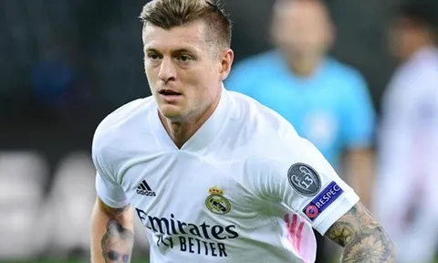 'Real Madrid cứ rối tung hết cả lên'