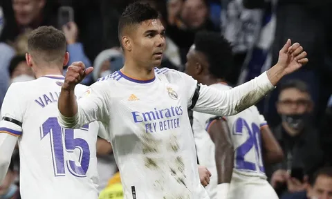 Real tạo khoảng cách 12 điểm với Sevilla