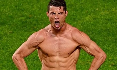 Real thắng Barca, Ronaldo lập tức làm 1 điều