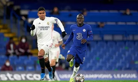 Ferdinand nói lời chuẩn mực về Kante và Chelsea