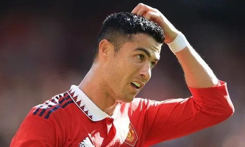 Redknapp: Ronaldo không phải là vấn đề nếu ở lại MU