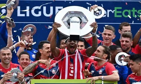Renato Sanches trở lại Premier League
