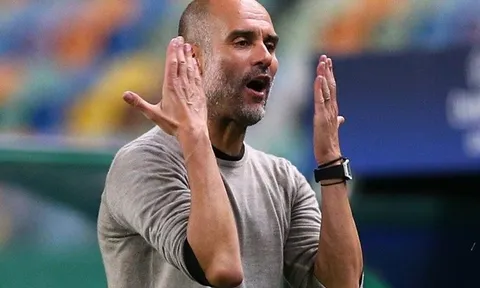 Cánh trái Man City 'tan hoang', Pep giục BLĐ chiêu mộ 'thảm họa' Barca