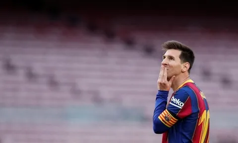 'Messi đã bắt đầu lắng nghe lời đề nghị từ các CLB'