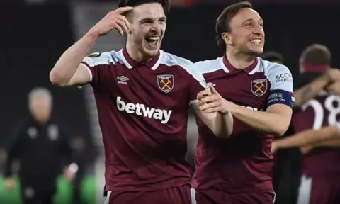 Danny Mills nêu lý do quan trọng Declan Rice nên từ chối M.U