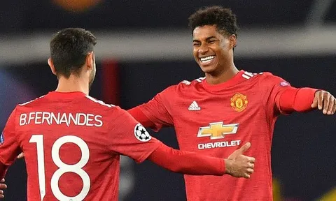 Rio Ferdinand chỉ ra 2 cầu thủ xuất sắc của Man Utd trận thắng Leipzig