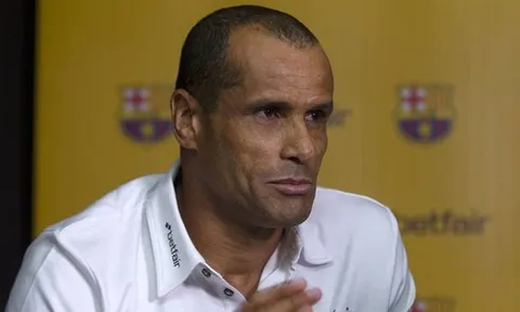 Rivaldo: "Chỉ có một người thay thế được Messi, đó là..."