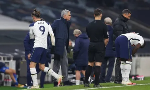Rõ lý do Mourinho hậm hực gọi Bale ra ngoài