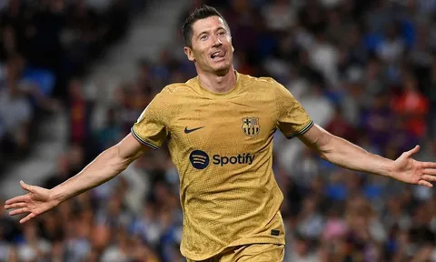 Rò rỉ chi tiết hợp đồng của Lewandowski tại Barcelona