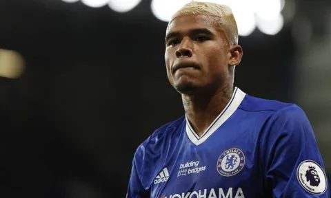 Chelsea đàm phán, tống khứ ngôi sao người Brazil