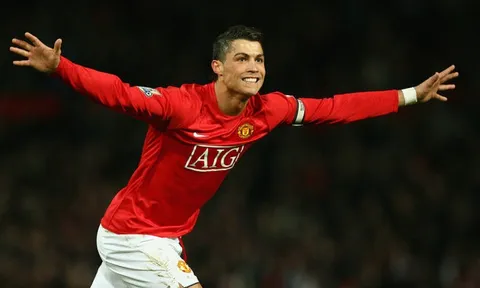 Rời Man Utd đã lâu, Ronaldo vẫn mang tiền về cho Old Trafford