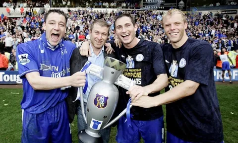 Chris Bryant: 'Điều John Terry nói về Abramovich thật kinh khủng'