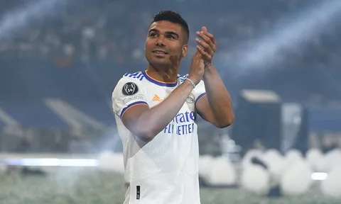 Động thái quan trọng, M.U 'mừng thầm' vì Casemiro