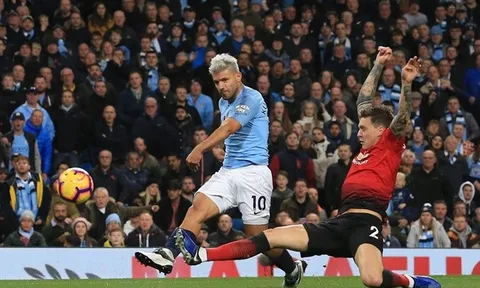 XONG! 'Trùm chuyển nhượng' chốt hạ vụ Man Utd chiêu mộ Aguero