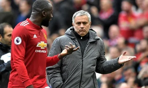 Romelu Lukaku: Rời Man Utd để trở thành tiền đạo hoàn hảo