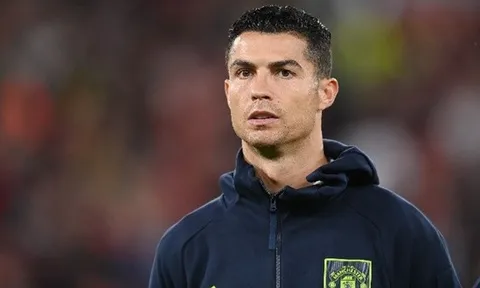 Romano nói lời chắc nịch về thương vụ Chelsea - Ronaldo