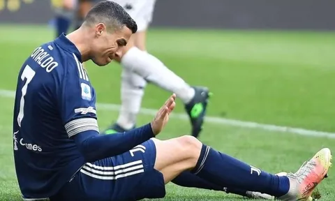 Ronaldo "bít cửa" trở về Real Madrid