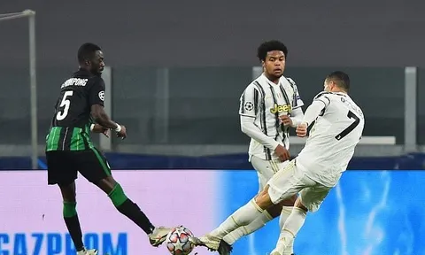 Ronaldo ghi bàn quá quan trọng, Juventus chính thức đoạt vé đi tiếp