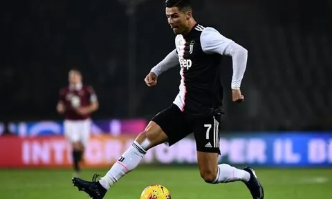 Ronaldo gửi lời yêu thương cho Juventus sau trận thắng Torino