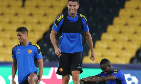 Ronaldo gửi thông điệp đến NHM Man Utd trước trận Young Boys