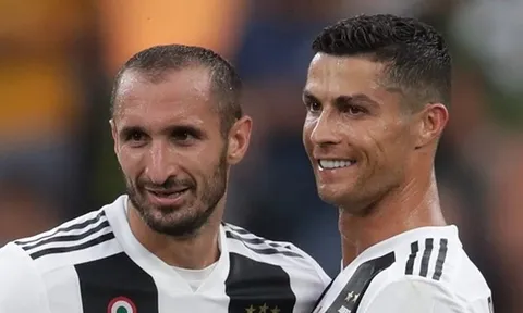 Ronaldo gửi thông điệp yêu thương đến Juventus