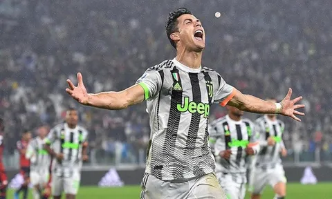 Ronaldo muốn Juventus "cuỗm" mục tiêu của Barcelona