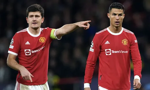 Ronaldo nên thay Maguire làm đội trưởng MU?