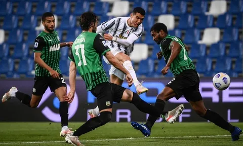 Ronaldo nổ súng, Juventus vẫn chưa thể vào Top 4