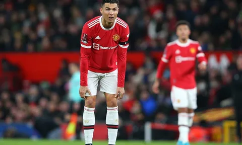 Nhìn gương Ronaldo, Rangnick đã ra một quyết định đúng đắn trên TTCN