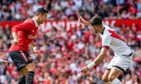 Ronaldo tái xuất, Man Utd vẫn bị cầm chân tại Old Trafford