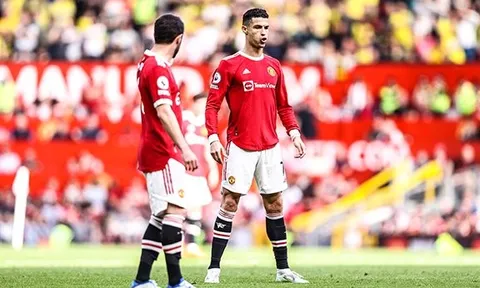 Ronaldo tạo nên loạt kỷ lục và khiến cả đội M.U phải xấu hổ