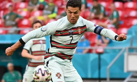 Bồ Đào Nha bị loại, có nên trách Cristiano Ronaldo?
