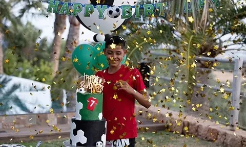 Ronaldo tổ chức tiệc sinh nhật cho quý tử