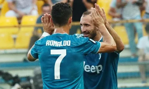 Ronaldo tỏa sáng, đồng đội cũ chia sẻ một sự thật